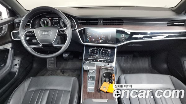 Audi A6 2023, фото 7