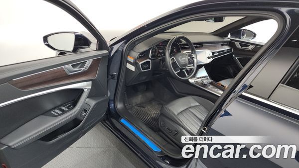 Audi A6 2023, фото 10