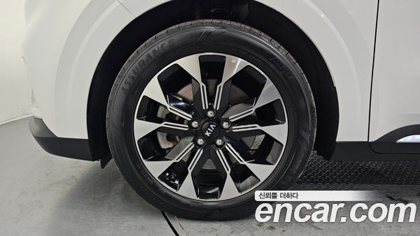 Kia Carnival 2021, фото 5