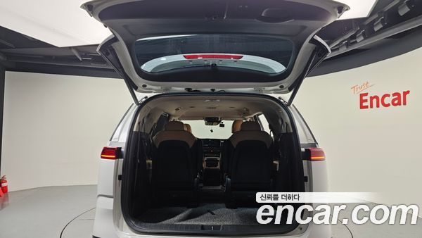 Kia Carnival 2021, фото 20