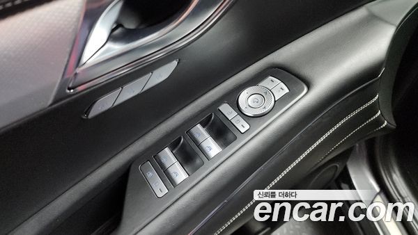 Genesis GV80 2020, фото 18