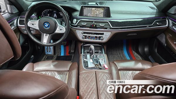 BMW 7 Series 2022, фото 7