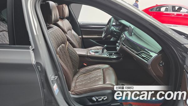 BMW 7 Series 2022, фото 10