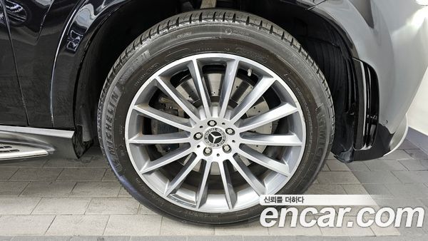 Mercedes-Benz GLE 2023, фото 5