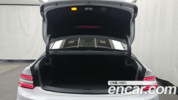 Genesis G80 2025, фото 20