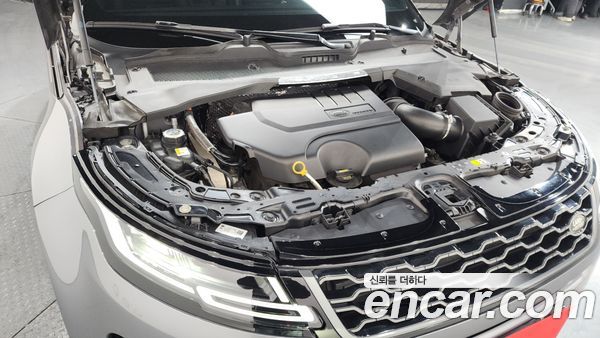 Land Rover Range Rover Evoque 2021, фото 6
