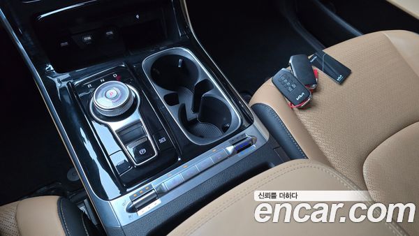 Kia Carnival 2023, фото 9