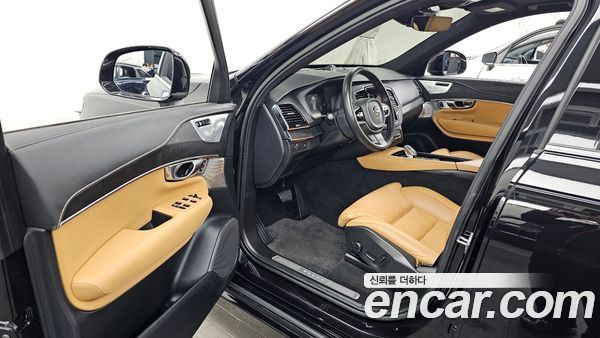 Volvo XC90 2022, фото 10