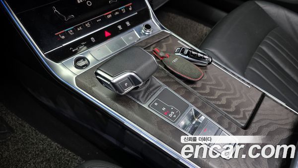Audi A6 2021, фото 9