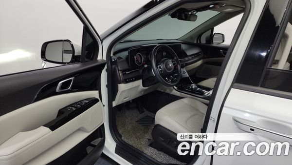 Kia Carnival 2021, фото 10