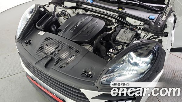 Porsche Macan 2020, фото 6