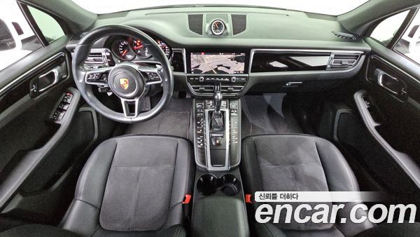 Porsche Macan 2020, фото 7