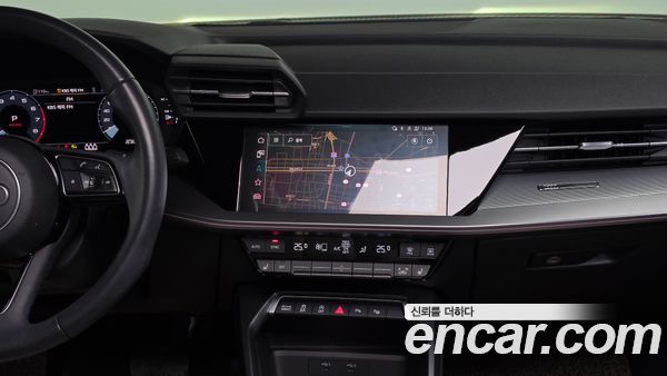 Audi A3 2023, фото 14