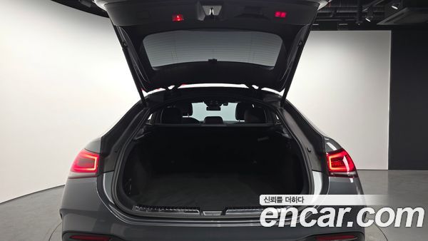 Mercedes-Benz GLE 2021, фото 20