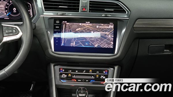 Volkswagen Tiguan 2022, фото 14