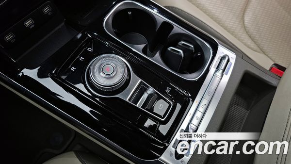 Kia Carnival 2021, фото 9