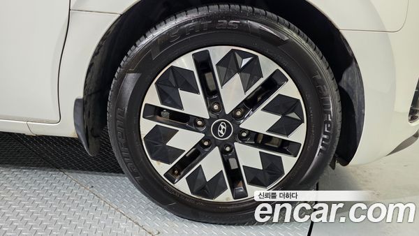 Hyundai Staria 2023, фото 5