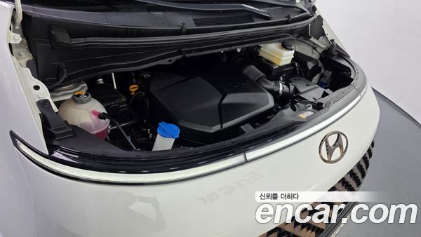Hyundai Staria 2023, фото 6
