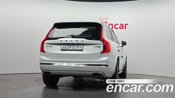 Volvo XC90 2020, фото 4
