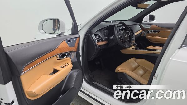 Volvo XC90 2020, фото 10