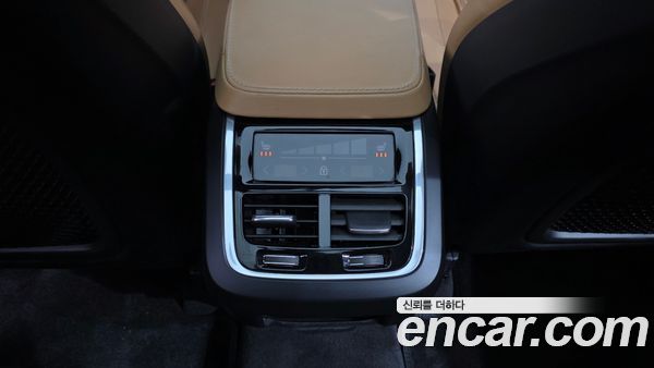 Volvo XC90 2020, фото 19