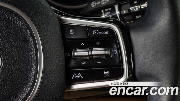 Kia Carnival 2021, фото 16