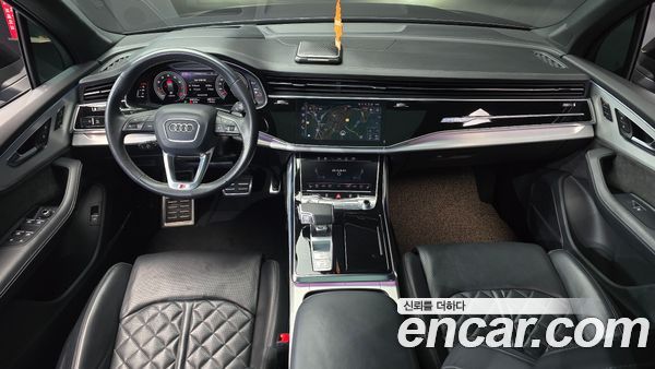 Audi Q7 2022, фото 7
