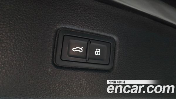 Audi Q7 2022, фото 20