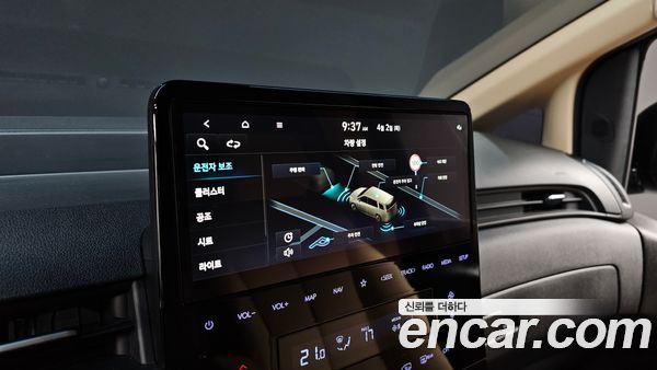 Hyundai Staria 2025, фото 16