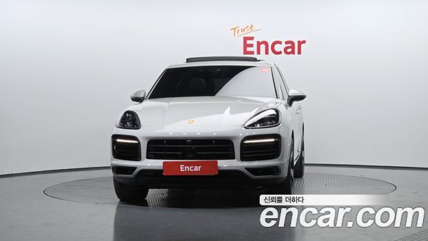 Porsche Cayenne 2021, фото 3