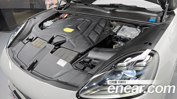 Porsche Cayenne 2021, фото 6
