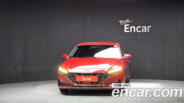 Hyundai Elantra 2021, фото 3