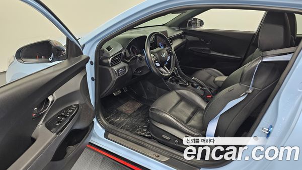 Hyundai Veloster 2021, фото 10