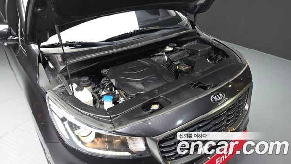 Kia Carnival 2020, фото 6