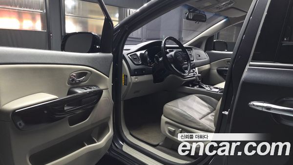Kia Carnival 2020, фото 10