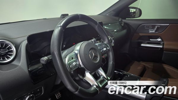 Mercedes-Benz GLA 2023, фото 15