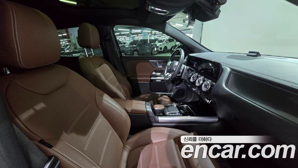 Mercedes-Benz GLA 2023, фото 18