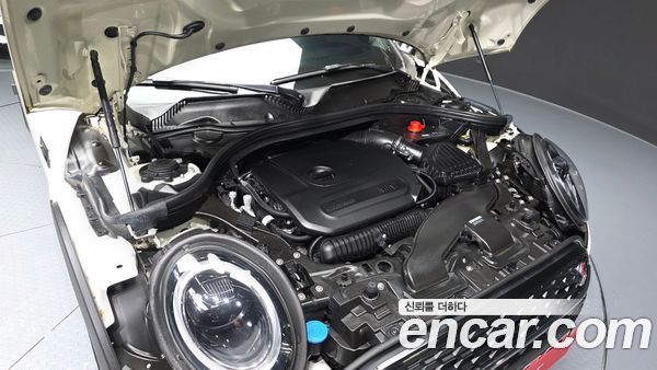MINI CLUBMAN 2023, фото 6