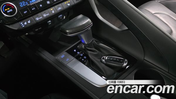 Hyundai Elantra 2021, фото 9