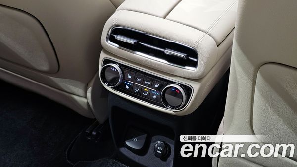 Genesis GV80 2022, фото 18