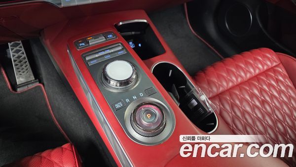 Genesis GV70 2021, фото 9