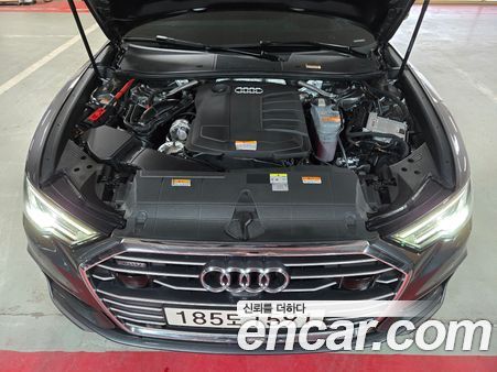 Audi A6 2022, фото 7