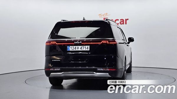 Kia Carnival 2023, фото 4