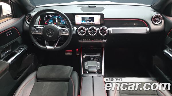 Mercedes-Benz GLB 2022, фото 7