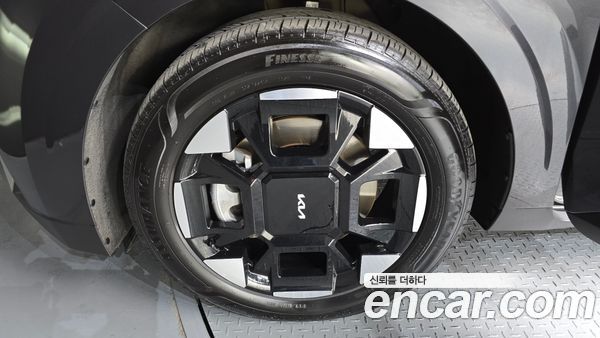 Kia Carnival 2024, фото 5