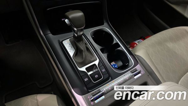 Kia Carnival 2022, фото 9