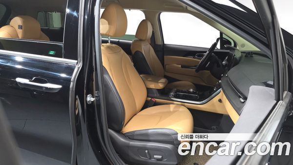 Kia Carnival 2021, фото 10