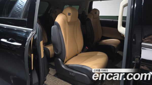 Kia Carnival 2021, фото 12