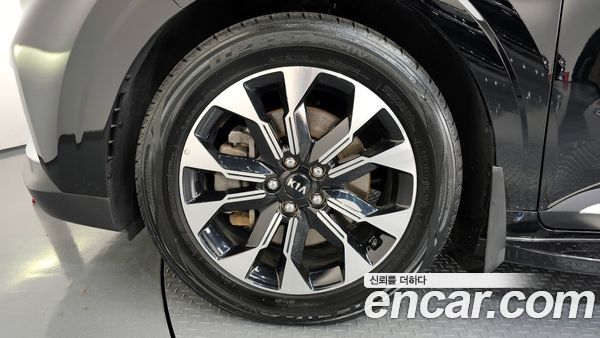 Kia Carnival 2021, фото 5