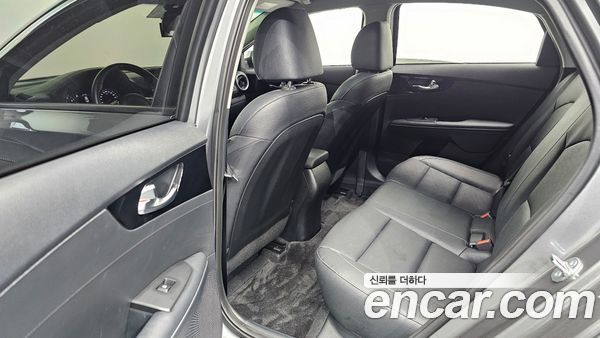 Kia K3 2024, фото 11